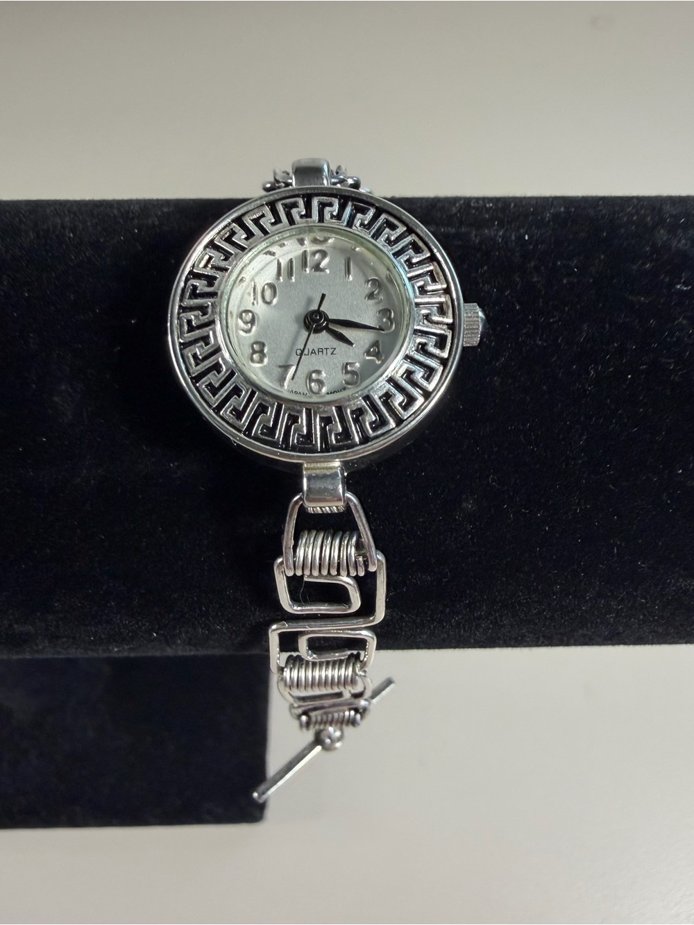 Vintage 925 Sterling Silver Greek Key watch Quartz Japan  women 7 inch